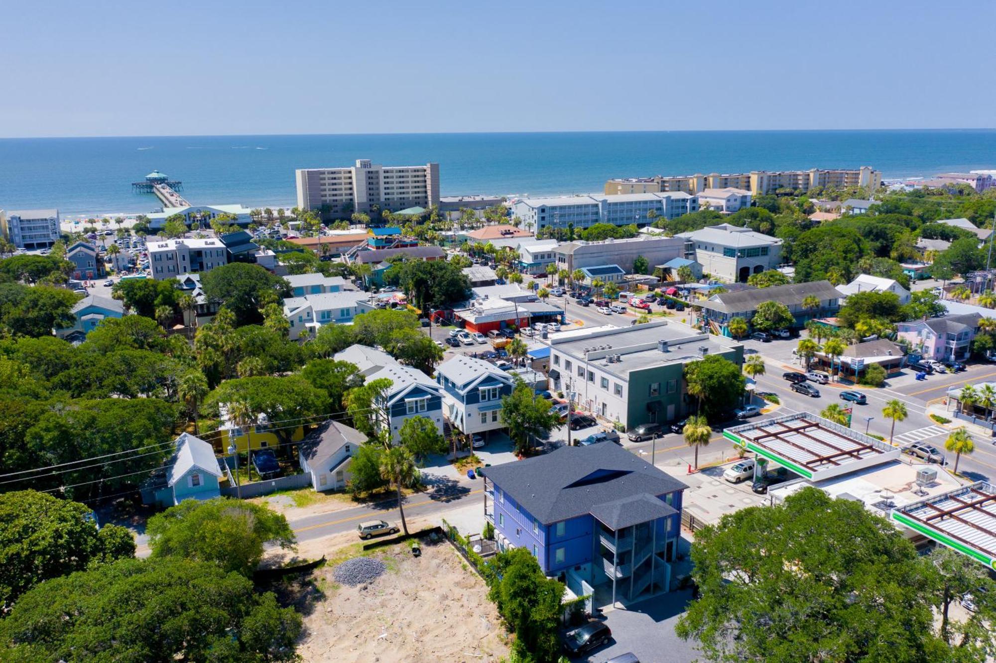 Folly Vacation Perfect Purple Palace Apt C Folly Beach Exterior photo